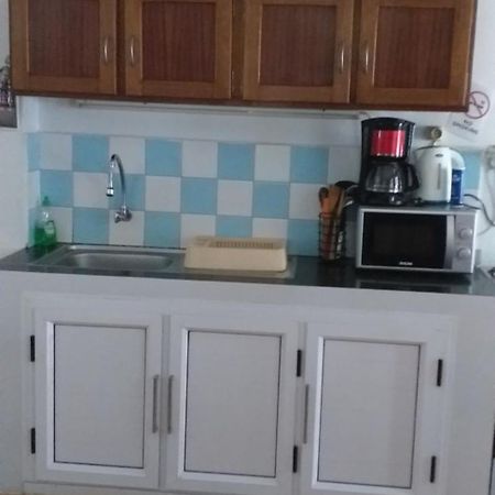 Corinne Villa A 300M From The Beach กรองด์เบย์ ภายนอก รูปภาพ