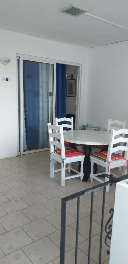 Corinne Villa A 300M From The Beach กรองด์เบย์ ภายนอก รูปภาพ